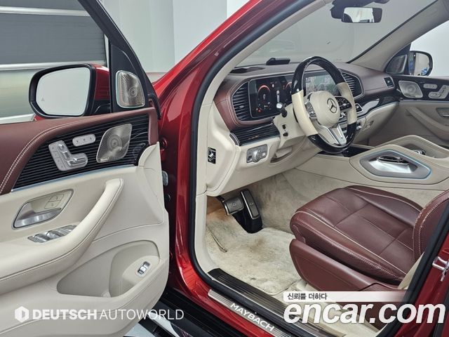 Mercedes-Benz GLS-Class 2023 — photo 10