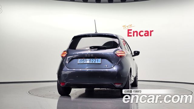 Renault Korea Zoe 2021 — photo 4