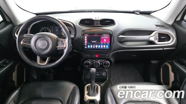 Jeep Renegade 2017 — photo 7