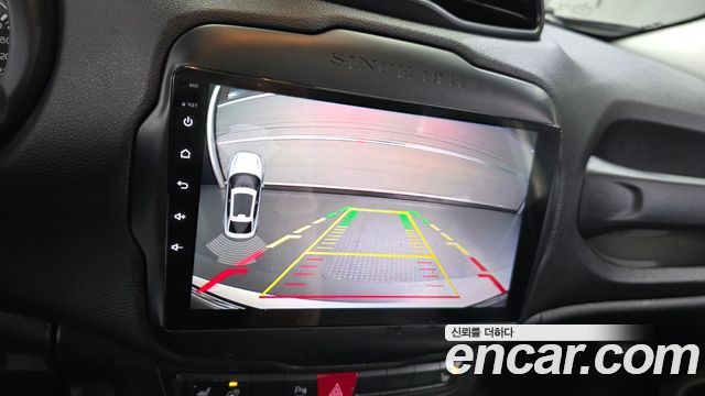 Jeep Renegade 2017 — photo 17