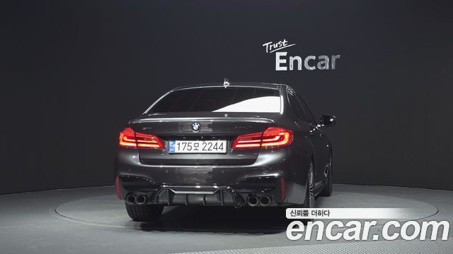 BMW 5-Series 2019 — photo 4
