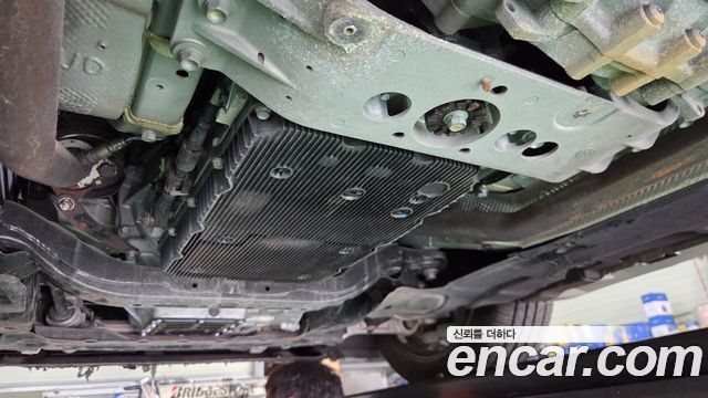 Hyundai Genesis 2014 — photo 18