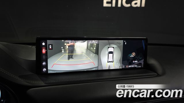 Genesis GV80 2020 — photo 21