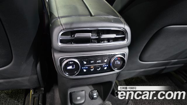 Genesis GV80 2020 — photo 25