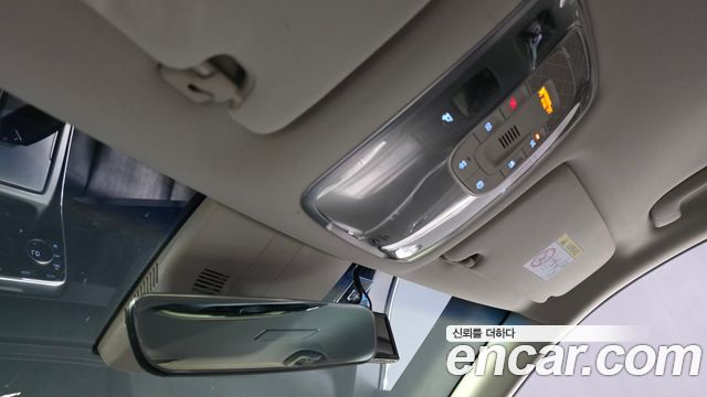 Genesis GV80 2020 — photo 31