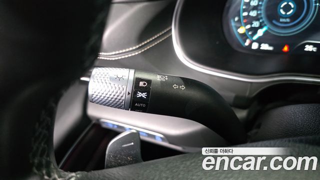 Genesis GV80 2020 — photo 33