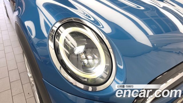 Mini Cooper 2022 — photo 8