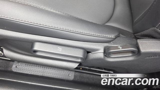 Mini Cooper 2022 — photo 16
