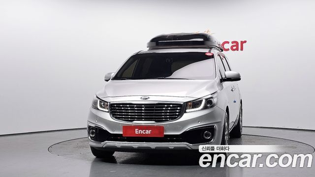 Kia Canival 2015 — photo 3