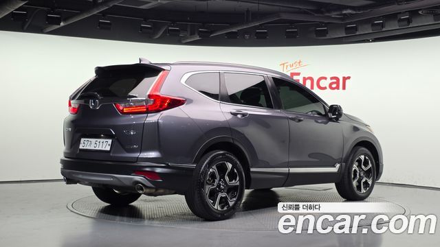 Honda CR-V 2017 — photo 2