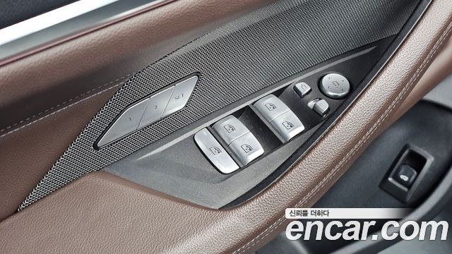BMW 4-Series 2022 — photo 29