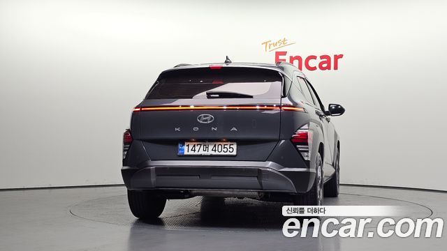 Hyundai Kona 2023 — photo 4