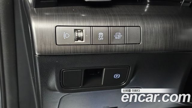 Hyundai Kona 2023 — photo 13