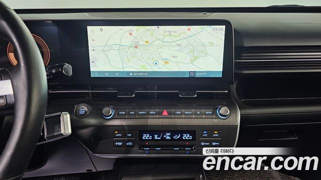Hyundai Kona 2023 — photo 17
