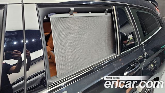 BMW 3-Series 2024 — photo 34