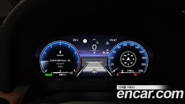 Toyota Alphard 2025 — photo 11