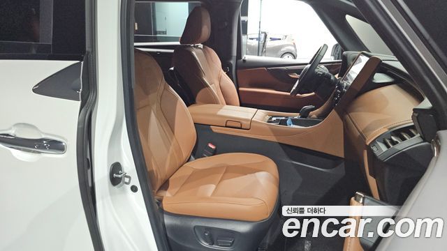Toyota Alphard 2025 — photo 18