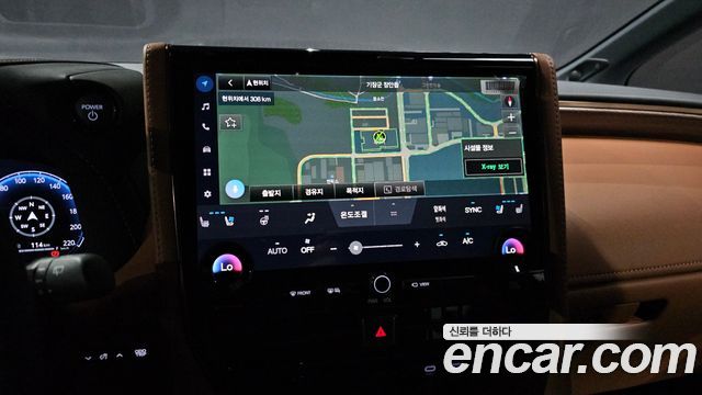 Toyota Alphard 2025 — photo 23
