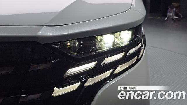 Toyota Alphard 2025 — photo 8