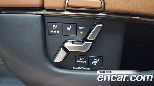 Toyota Alphard 2025 — photo 33