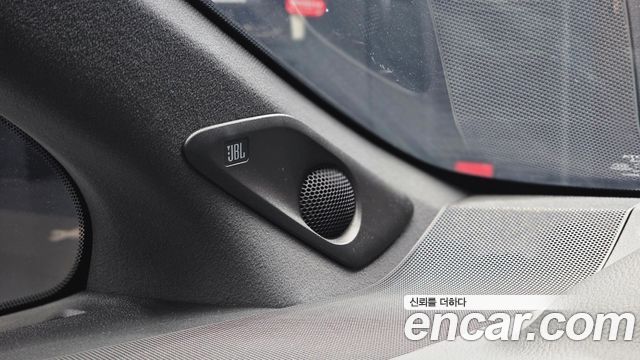 Toyota Alphard 2025 — photo 34