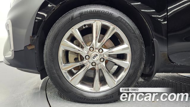 Kia Canival 2019 — photo 5