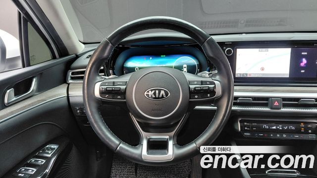 Kia K5 2021 — photo 20