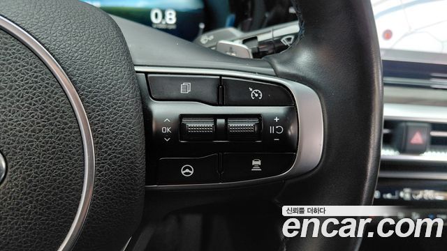 Kia K5 2021 — photo 22