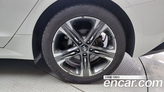 Kia K5 2021 — photo 7