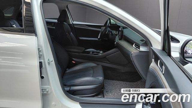 Kia K5 2021 — photo 16
