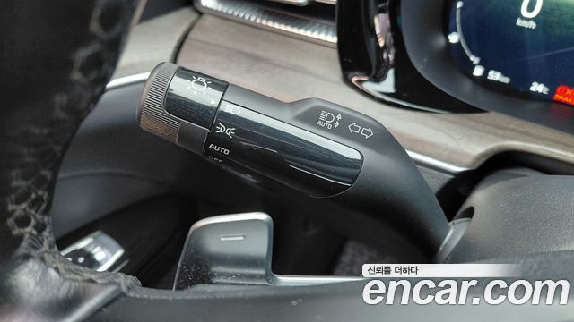Kia K5 2021 — photo 31