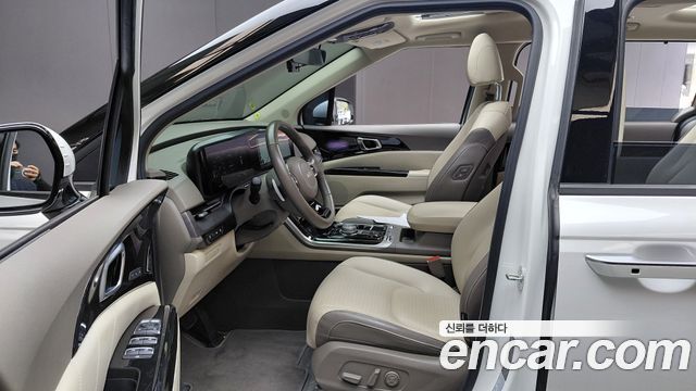 Kia Canival 2023 — photo 15