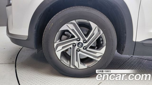 Hyundai Santafe 2023 — photo 5
