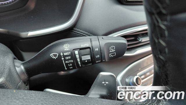 Hyundai Santafe 2023 — photo 27