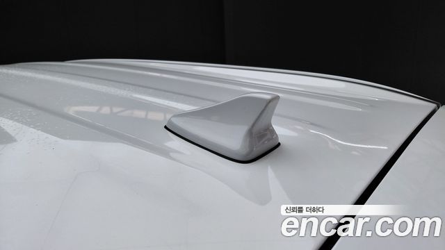 Hyundai Santafe 2023 — photo 30