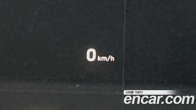 Hyundai Santafe 2023 — photo 32