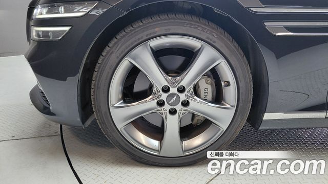Genesis G80 2022 — photo 5