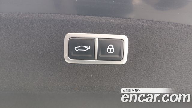 Genesis G80 2022 — photo 23