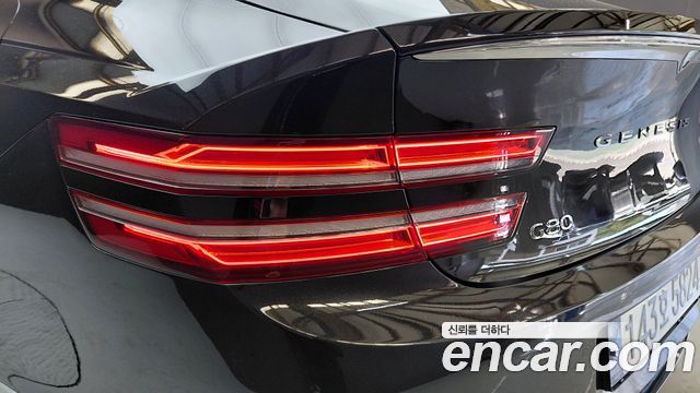 Genesis G80 2022 — photo 9