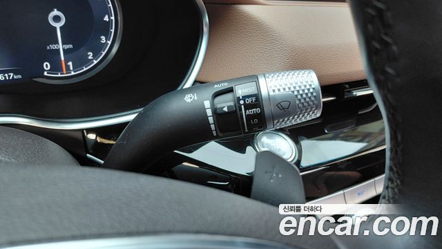Genesis G80 2022 — photo 30