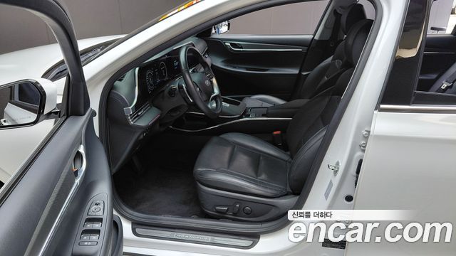 Hyundai Grandeur 2022 — photo 13