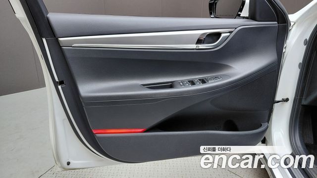 Hyundai Grandeur 2022 — photo 14