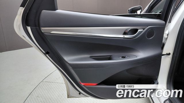 Hyundai Grandeur 2022 — photo 15