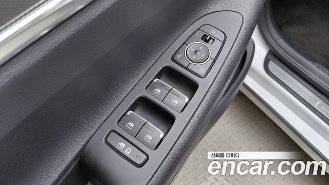 Hyundai Grandeur 2022 — photo 29