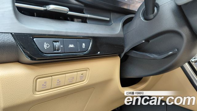 Kia Canival 2023 — photo 25