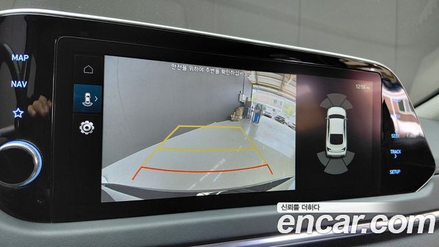 Hyundai Sonata 2023 — photo 21