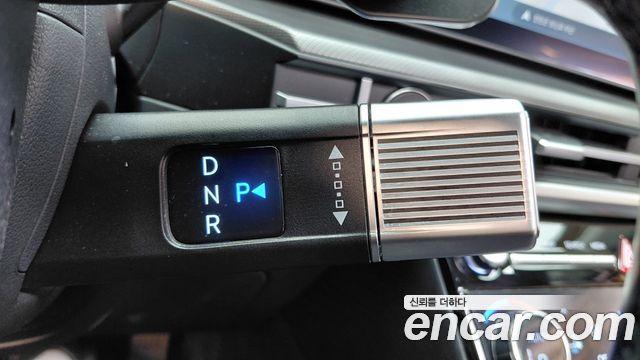 Hyundai Santafe 2024 — photo 12