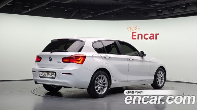 BMW 1-Series 2016 — photo 2