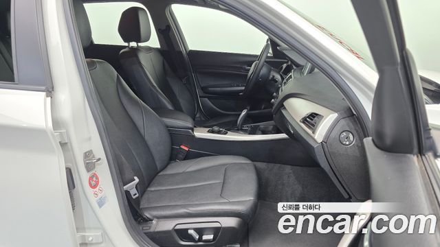 BMW 1-Series 2016 — photo 11