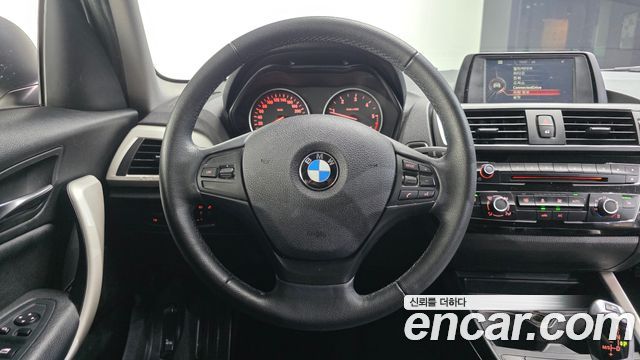 BMW 1-Series 2016 — photo 13